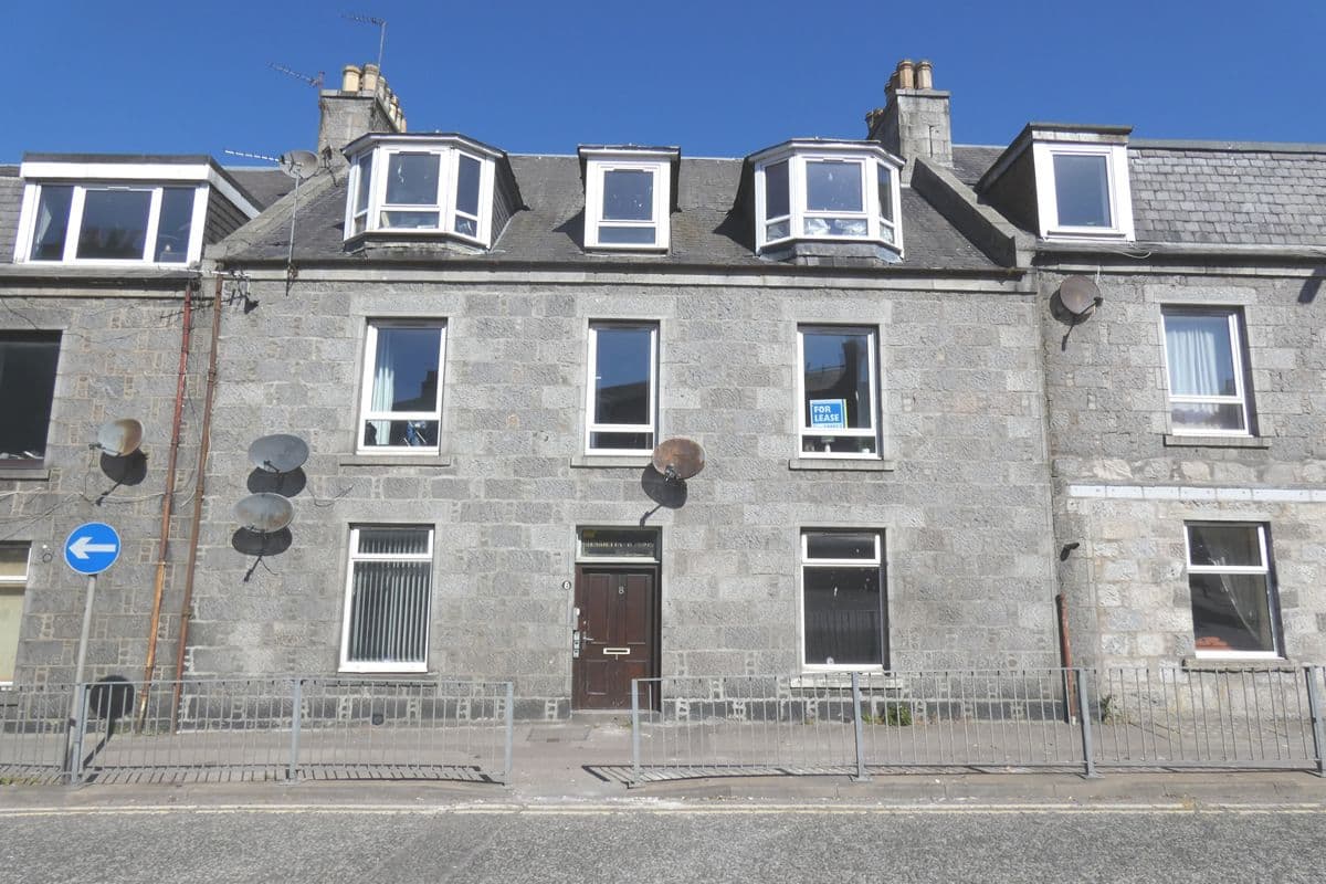 1 Bedroom Flat