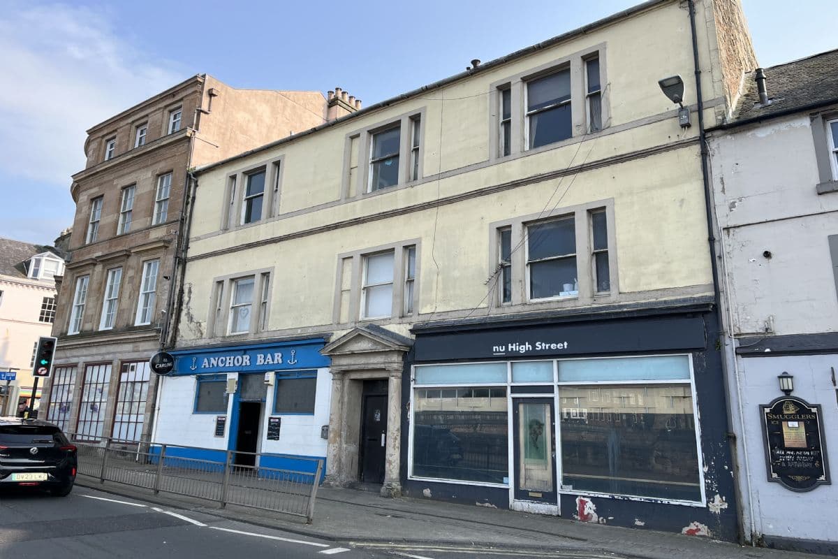 2 Bedroom Flat