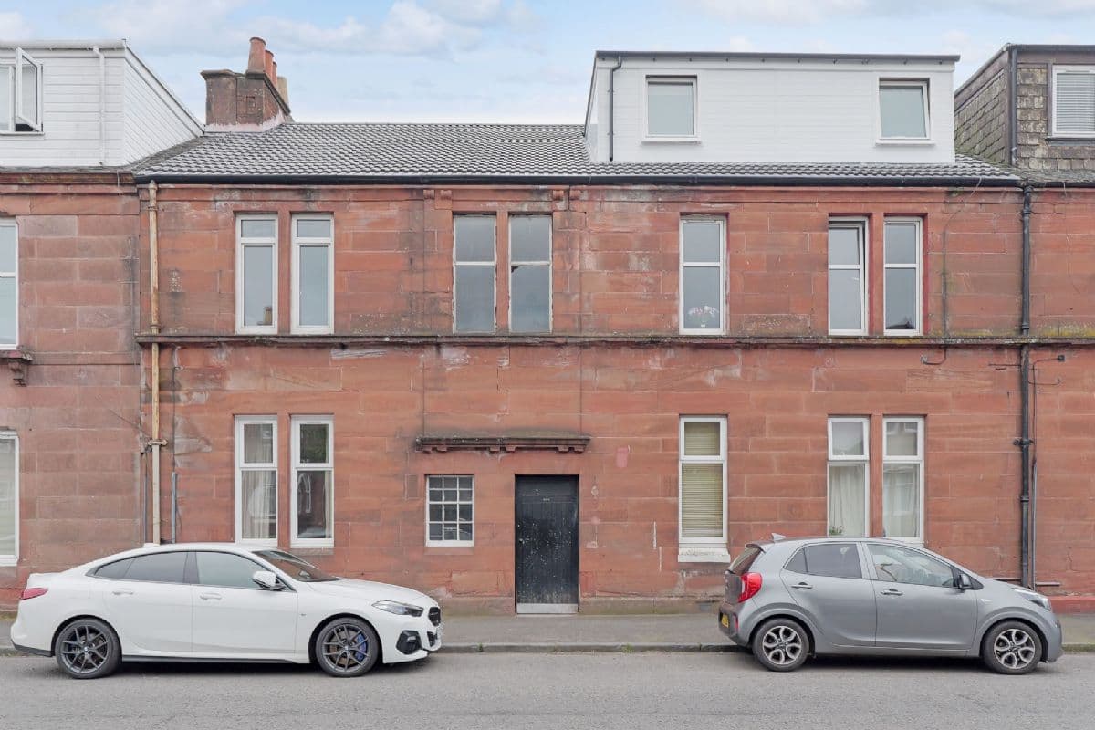 1 Bedroom Flat