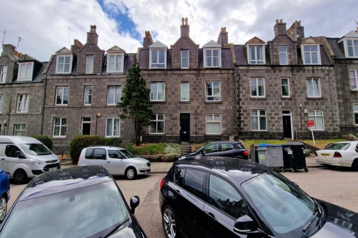 1 Bedroom Flat