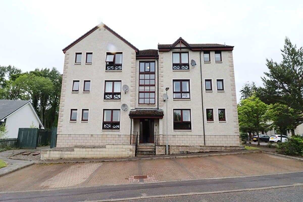 1 Bedroom Flat