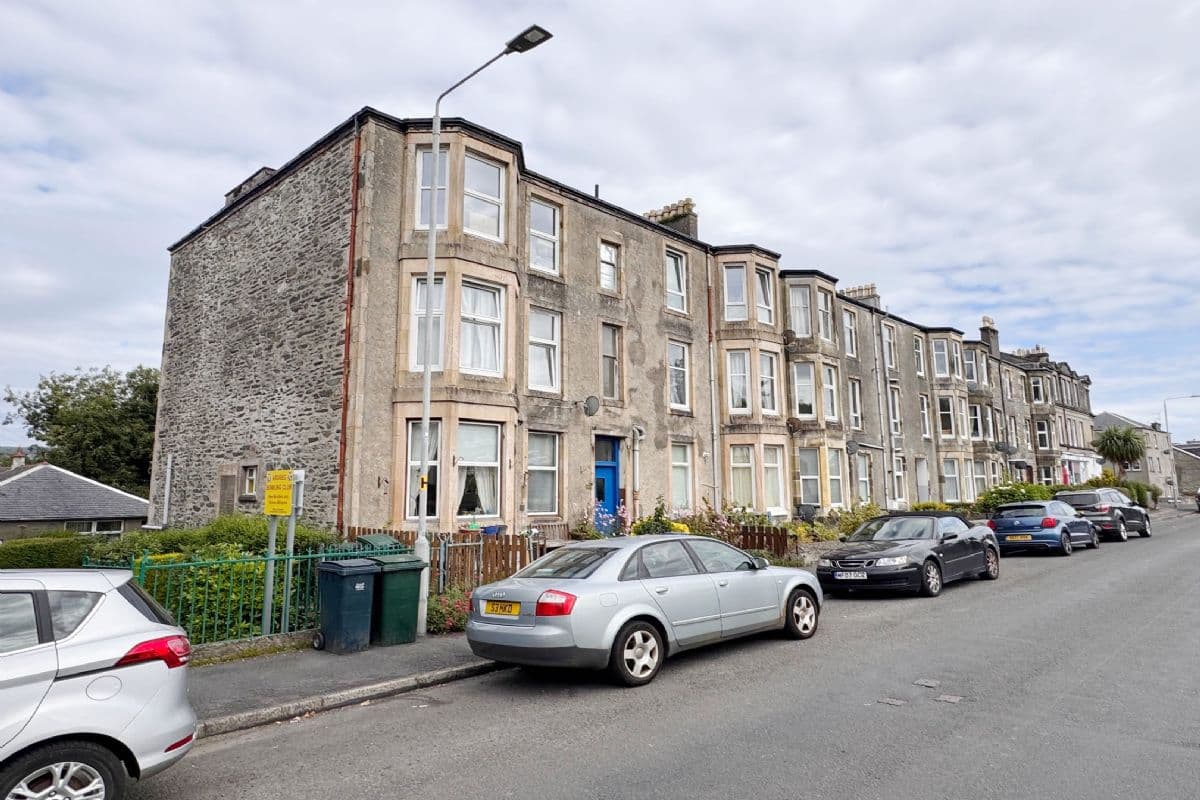 1 Bedroom Flat