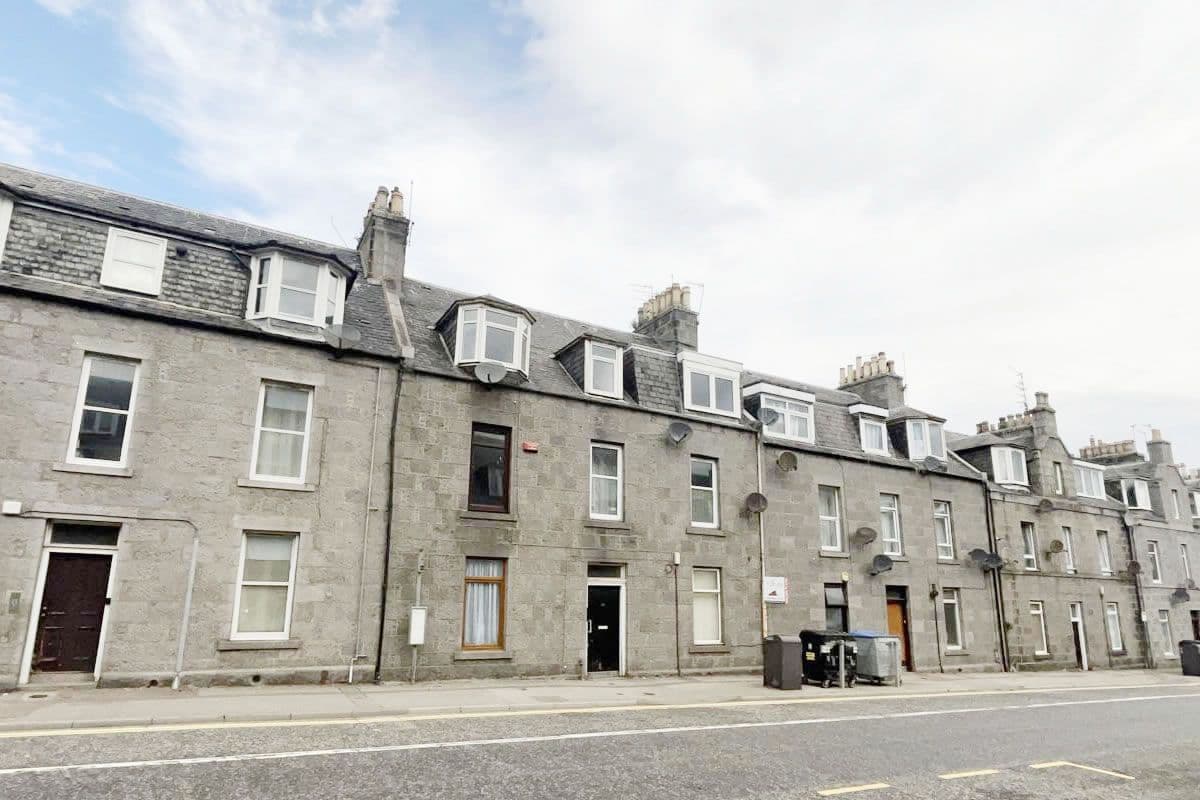 1 Bedroom Flat