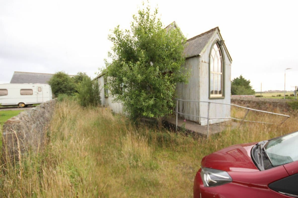 Vacant Commercial Lot 61