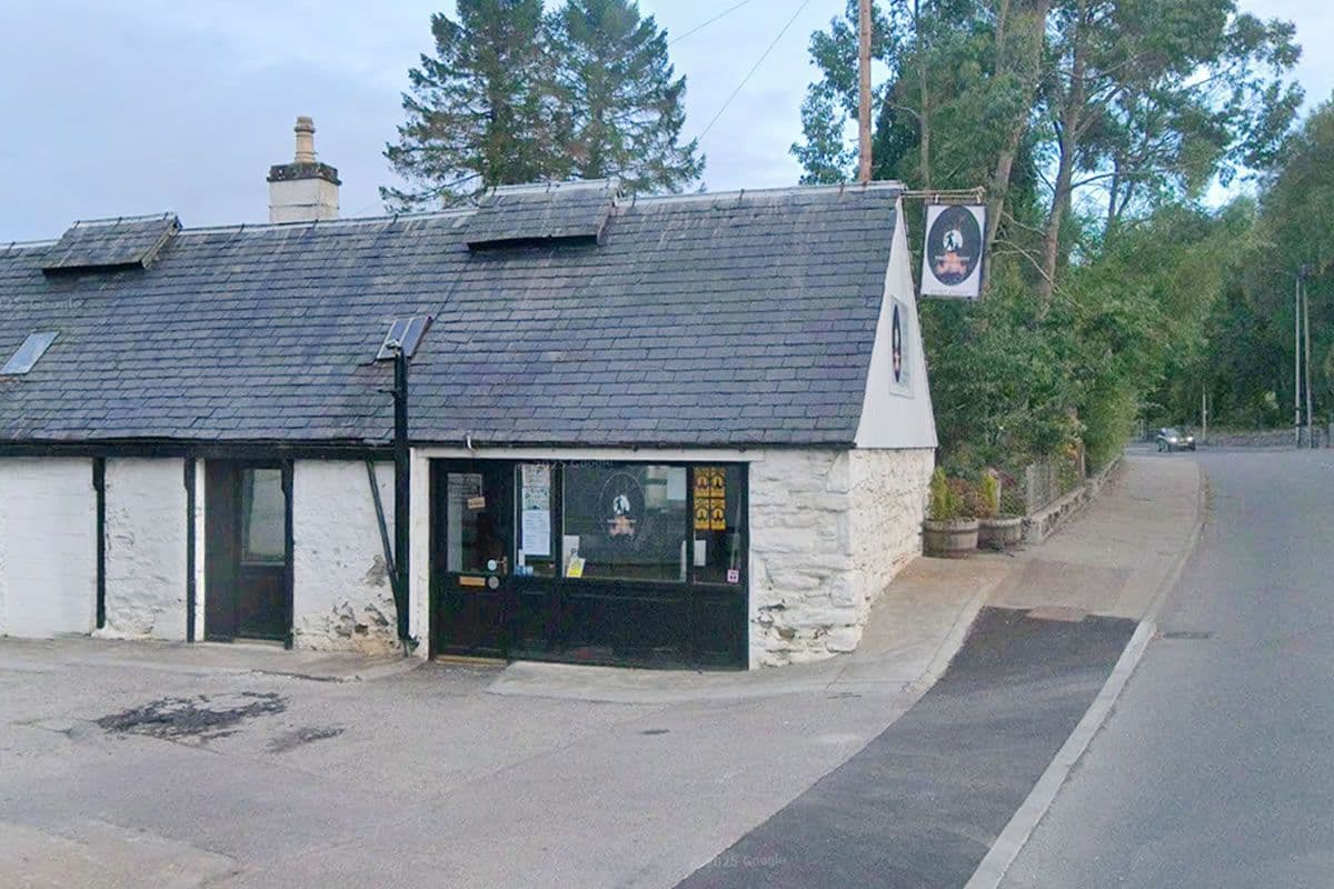 Tenanted Commercial Lot 15