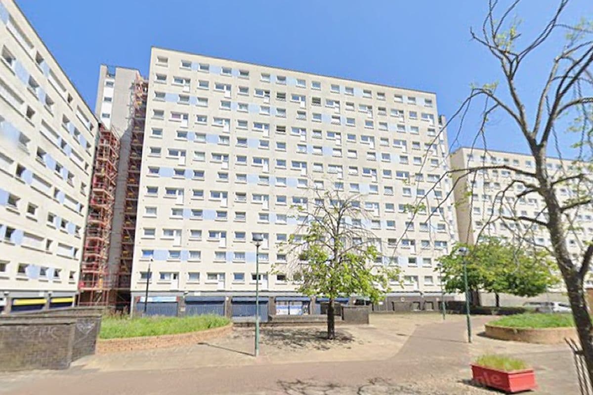 2 Bedroom Flat