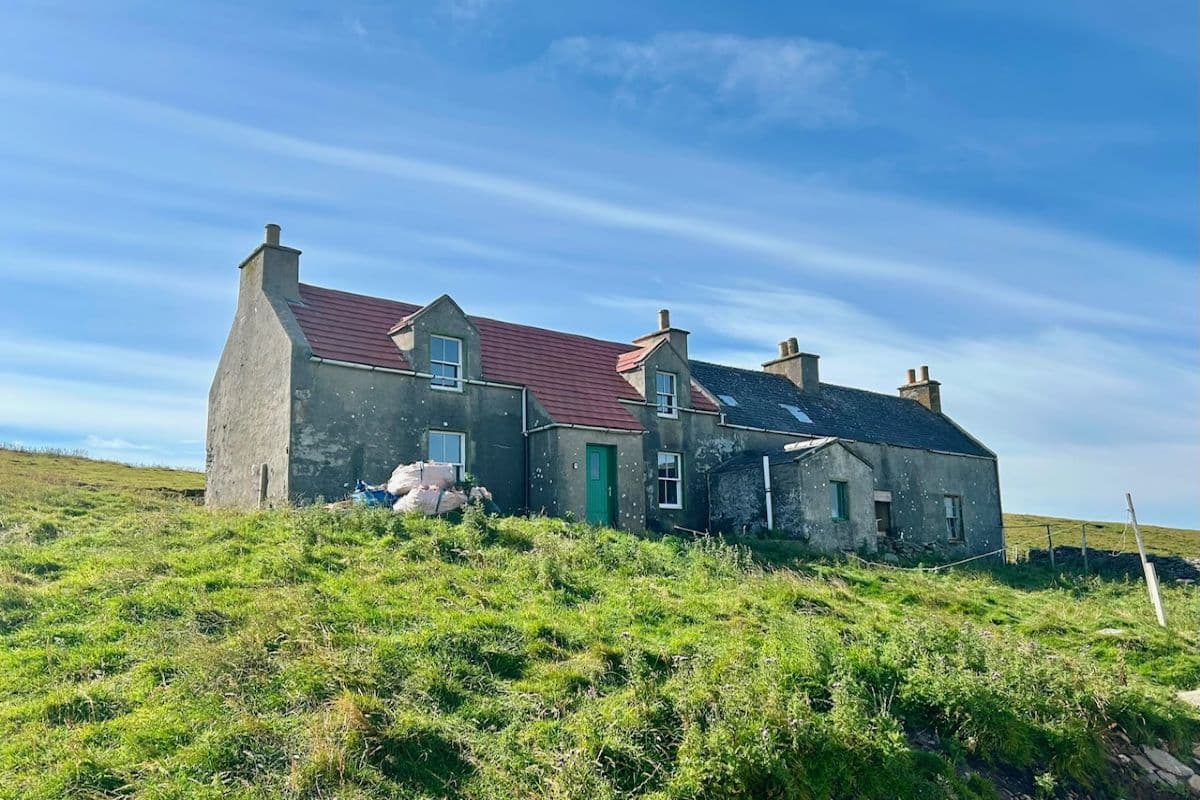 1 Bedroom House