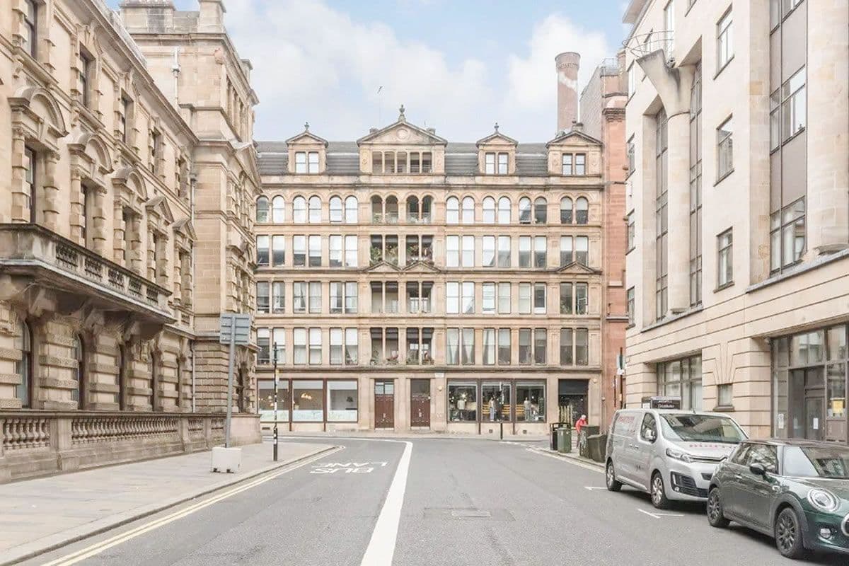 1 Bedroom Flat