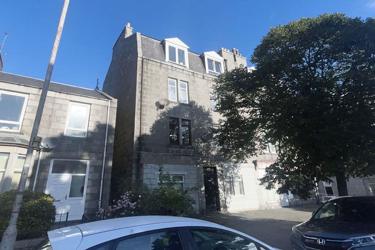 1 Bedroom Flat