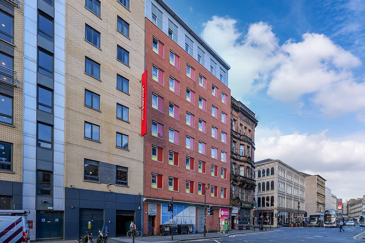 One-Bedroom City-Centre Student Flat