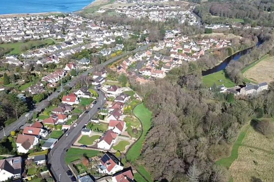 Freehold Amenity Land in Two Parcels