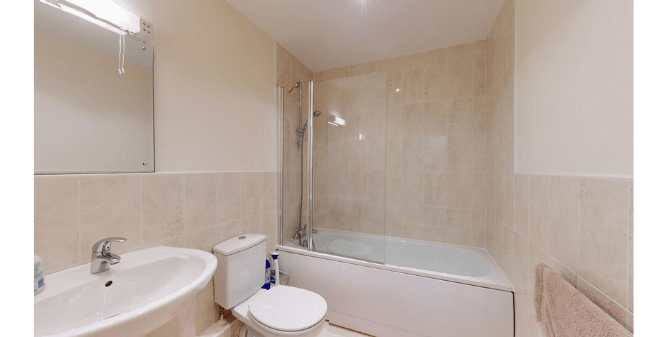 TWO BEDROOM FIRST FLOOR APARTMENT