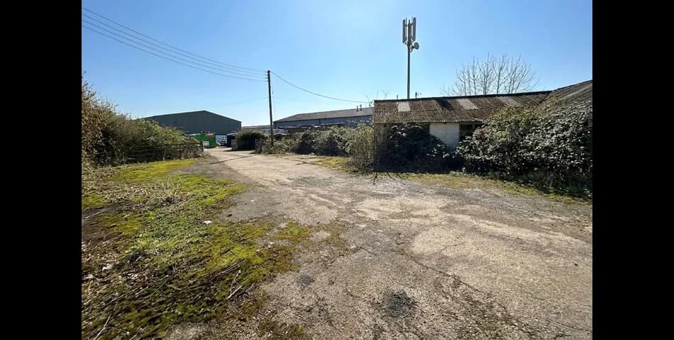 Commercial Property on Market Lane