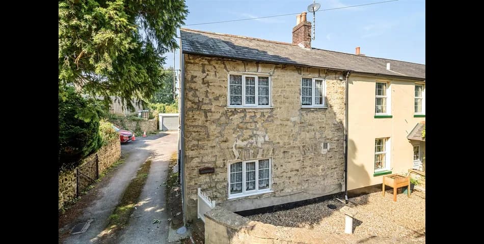 Ravenshoe - Melplash