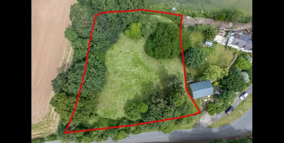 Building Plot Danes Green