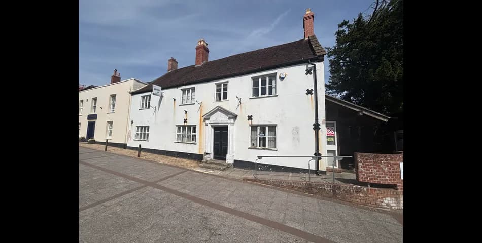 Essex House, 59 Fore Street