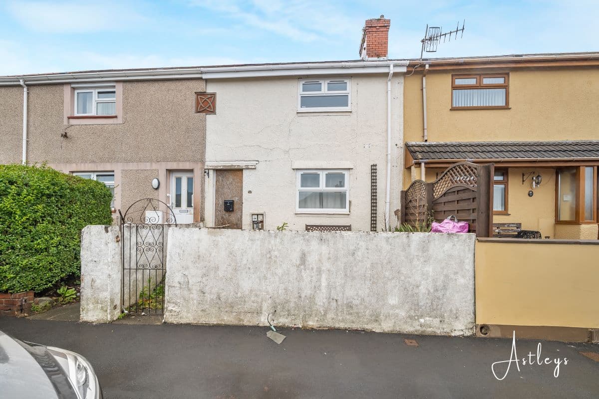 3 BED MID TERRACED HOUSE