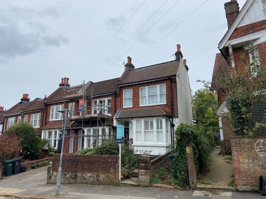 Lot 21 - Flat 2, 35 Highcroft Villas, Brighton