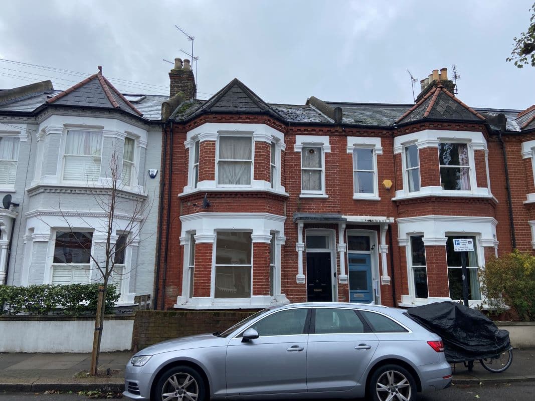 Lot 20 - Ground Floor Garden Flat