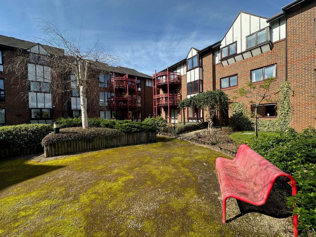 Three Bedroom First Floor Flat