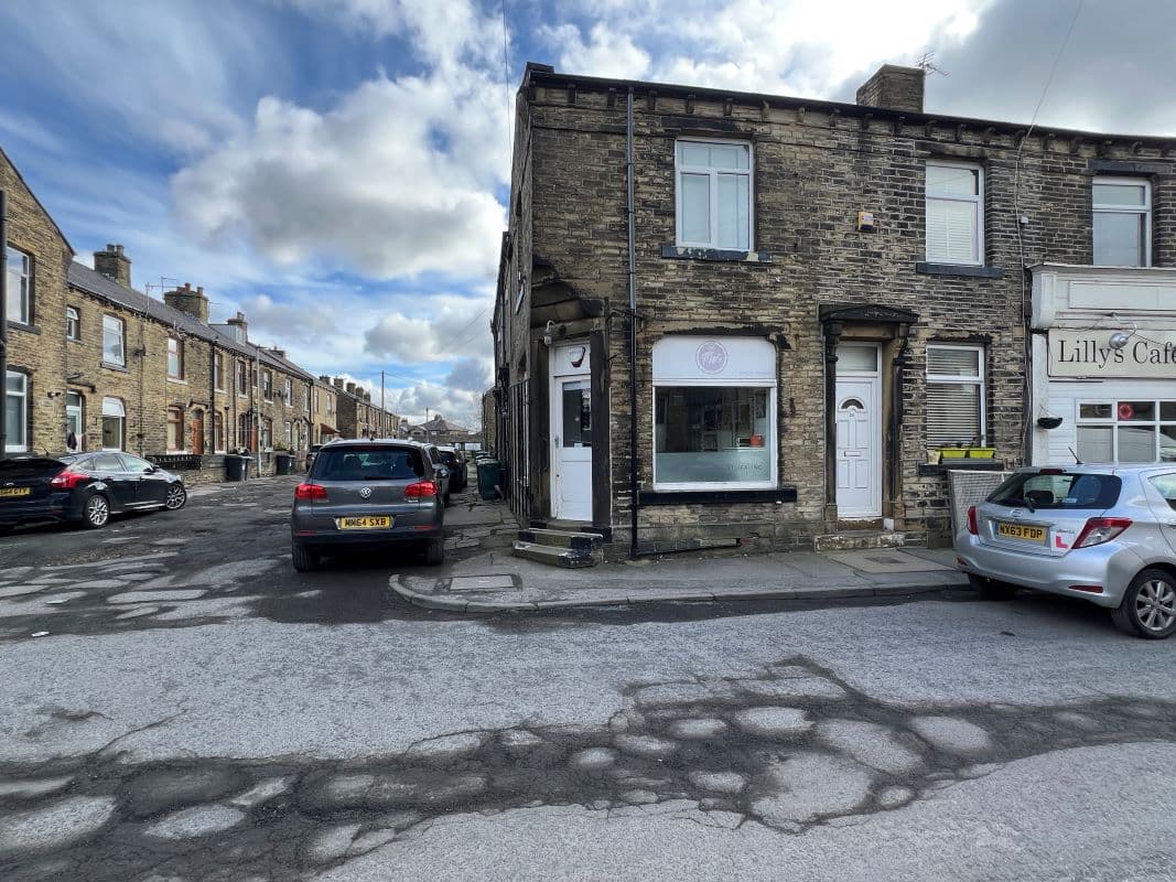 Lot 5 - 13 Hill Street, Bradford, West Yorkshire, BD6 3BW