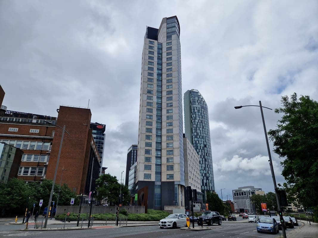 Lot 8 - Apartment 1205 Beetham Tower, 111 Old Hall Street, Liverpool, Merseyside, L3 9BE