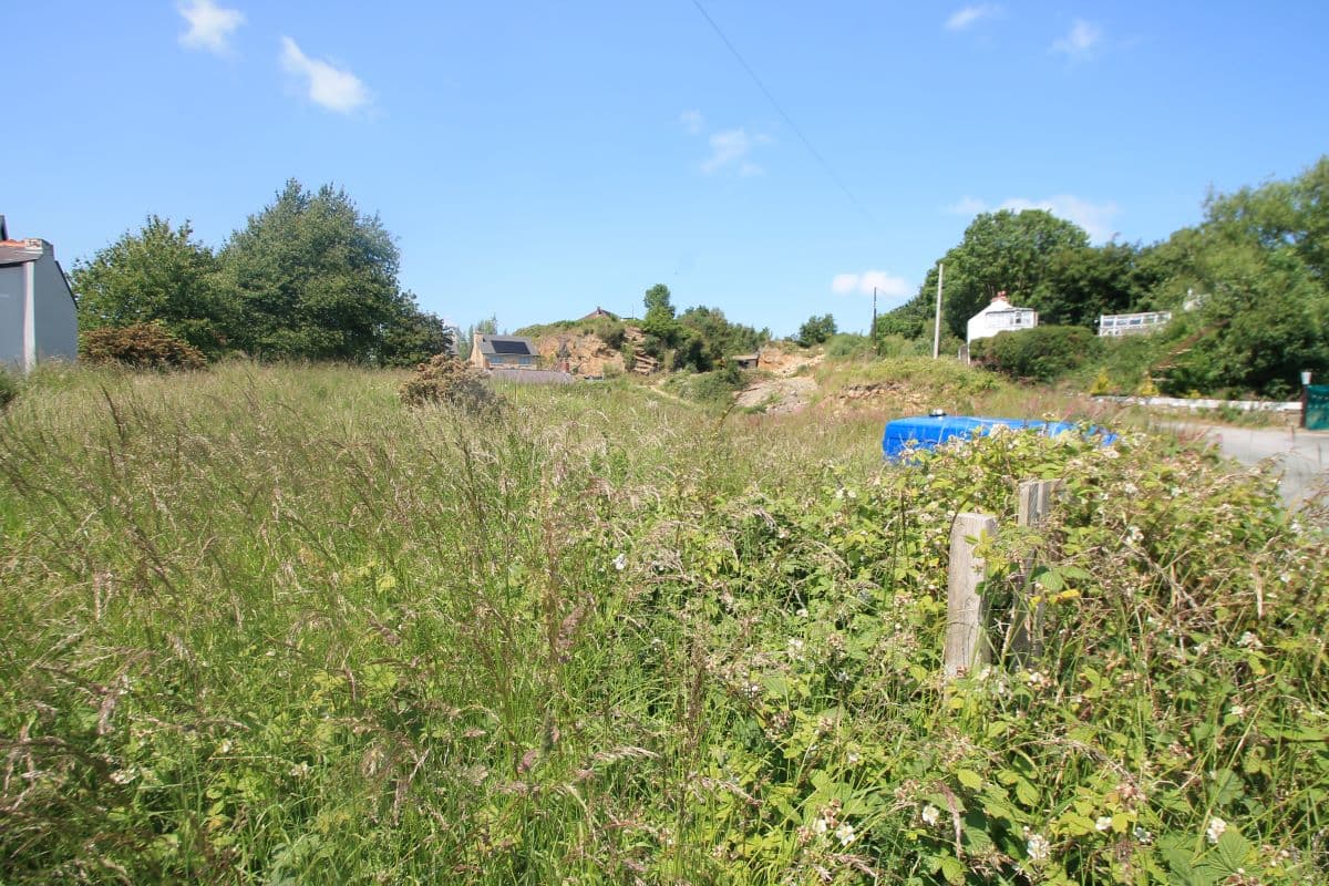 Former Cross Keys Place