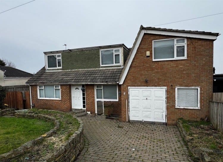Rare 4 Bed Property For Sale By Online Auction