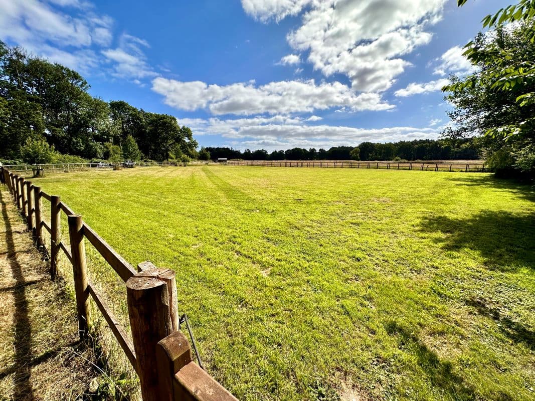 Approx 1.37 Acres - Williams Wood, Uddens Drive, Wimborne, Dorset, BH21 7BQ - Freehold Land with Private Woodland & Storage Unit