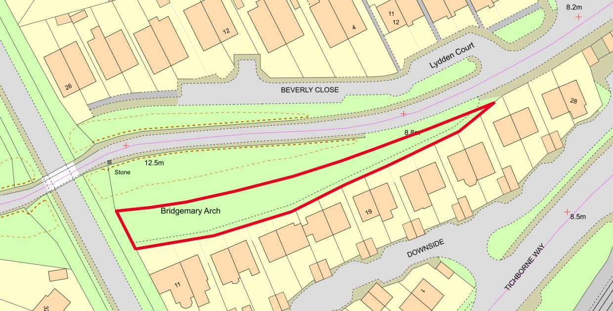 A Plot of Land Measuring Approximately 911 sq m (9,805 sq ft)