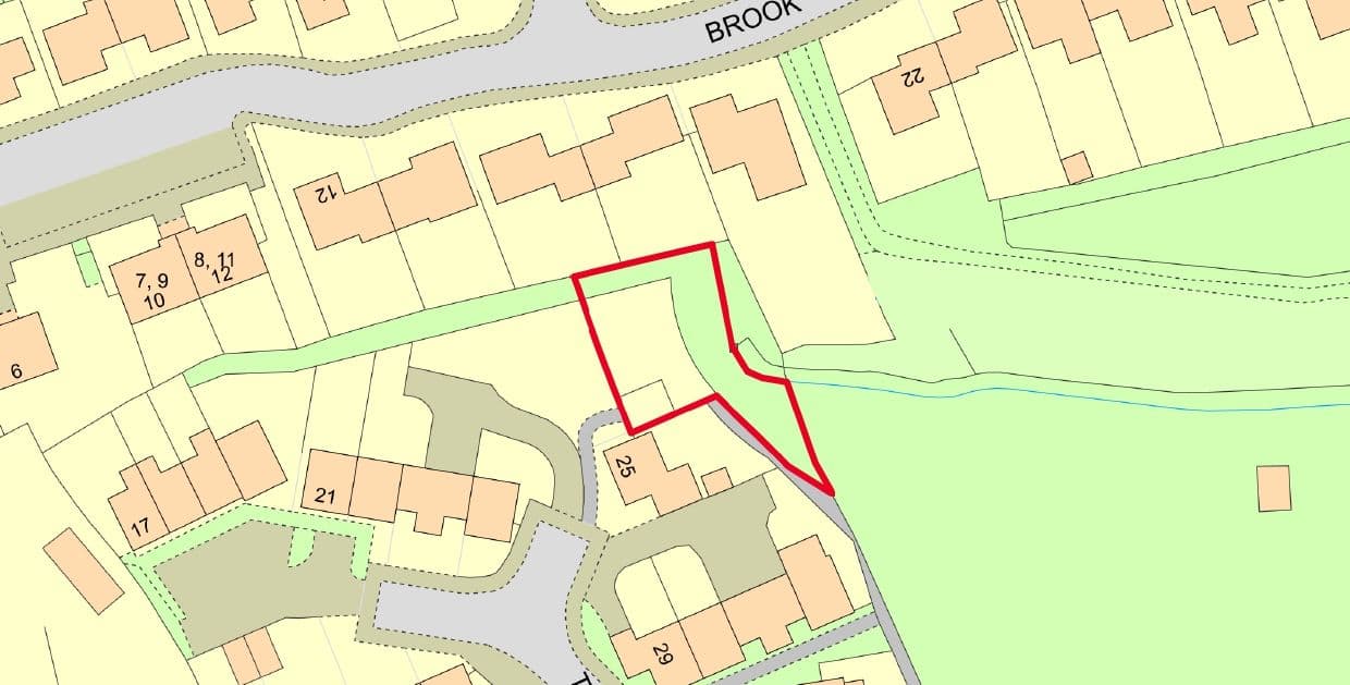 A Plot of Land Measuring Approximately 370 sq m (3,982 sq ft)