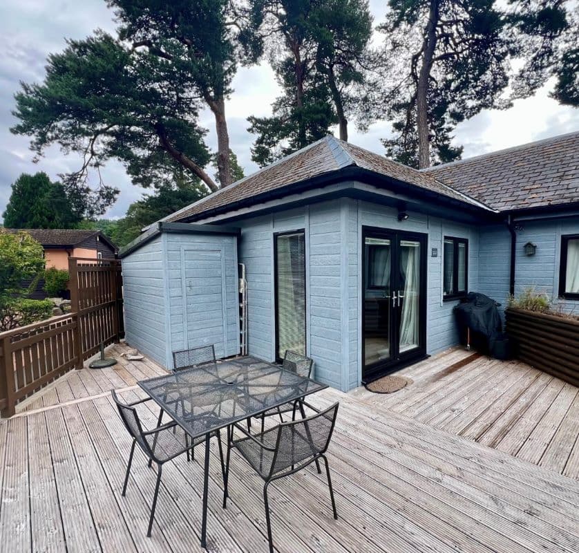 Town and Country Property Auctions presents a beautiful 2 bedroom lodge in Perthshire