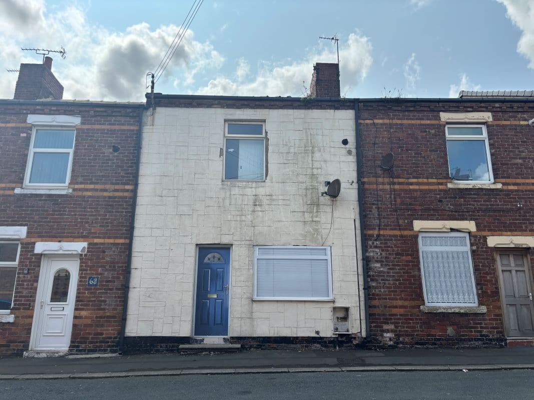 3 bedroom mid terraced house in Horden, Co. Durham