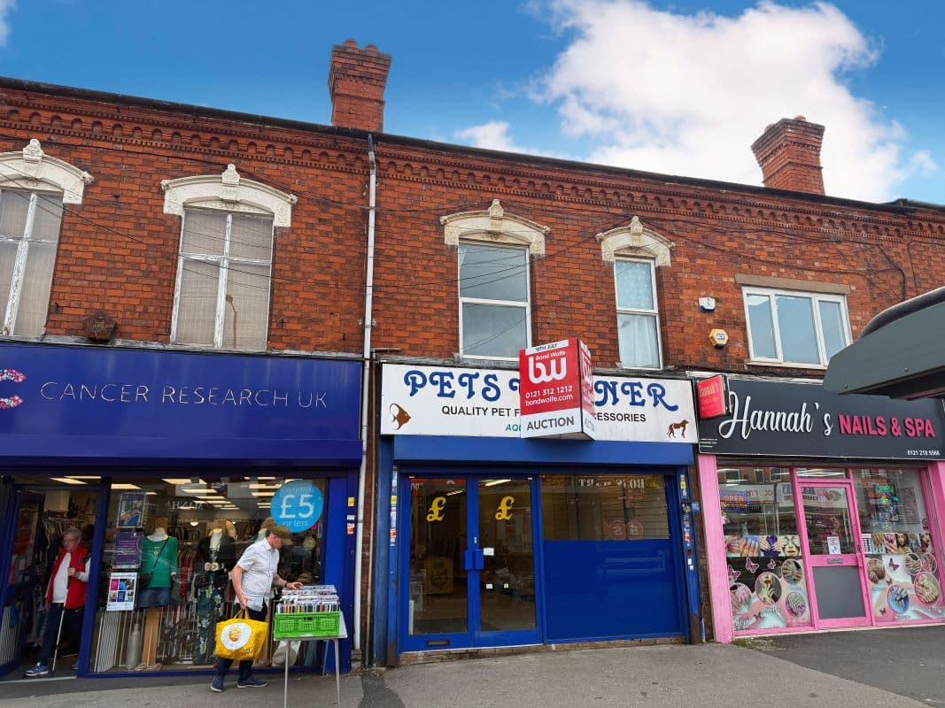 Freehold retail unit with self contained flat above in Cotteridge
