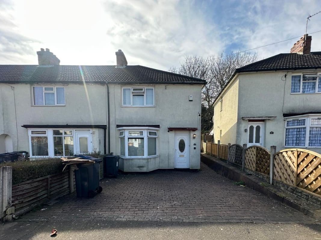 3 bedroom end terraced house in Bordesley Green