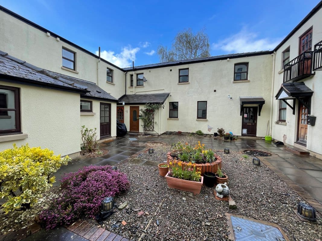 3 Bedroom Ground Floor Apartment