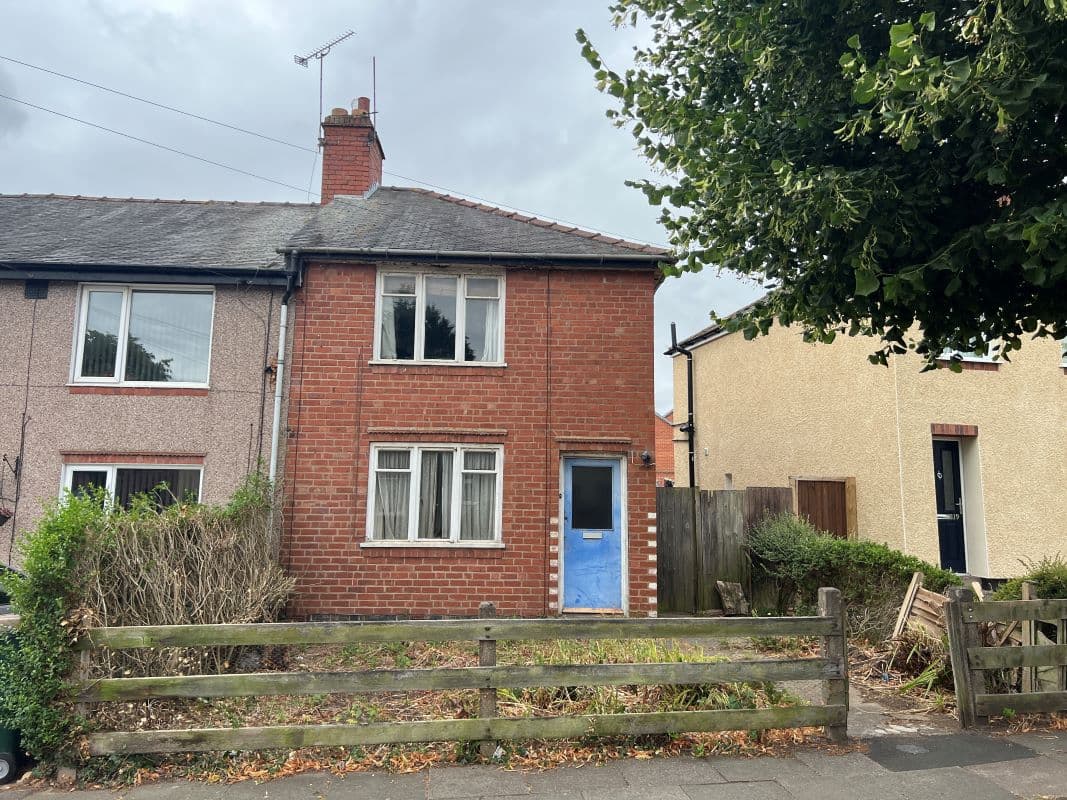 3 bedroom end terraced house in Coventry