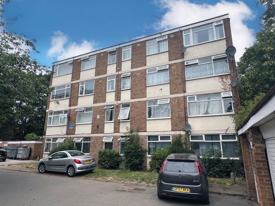 2 bedroom first floor flat in Coventry