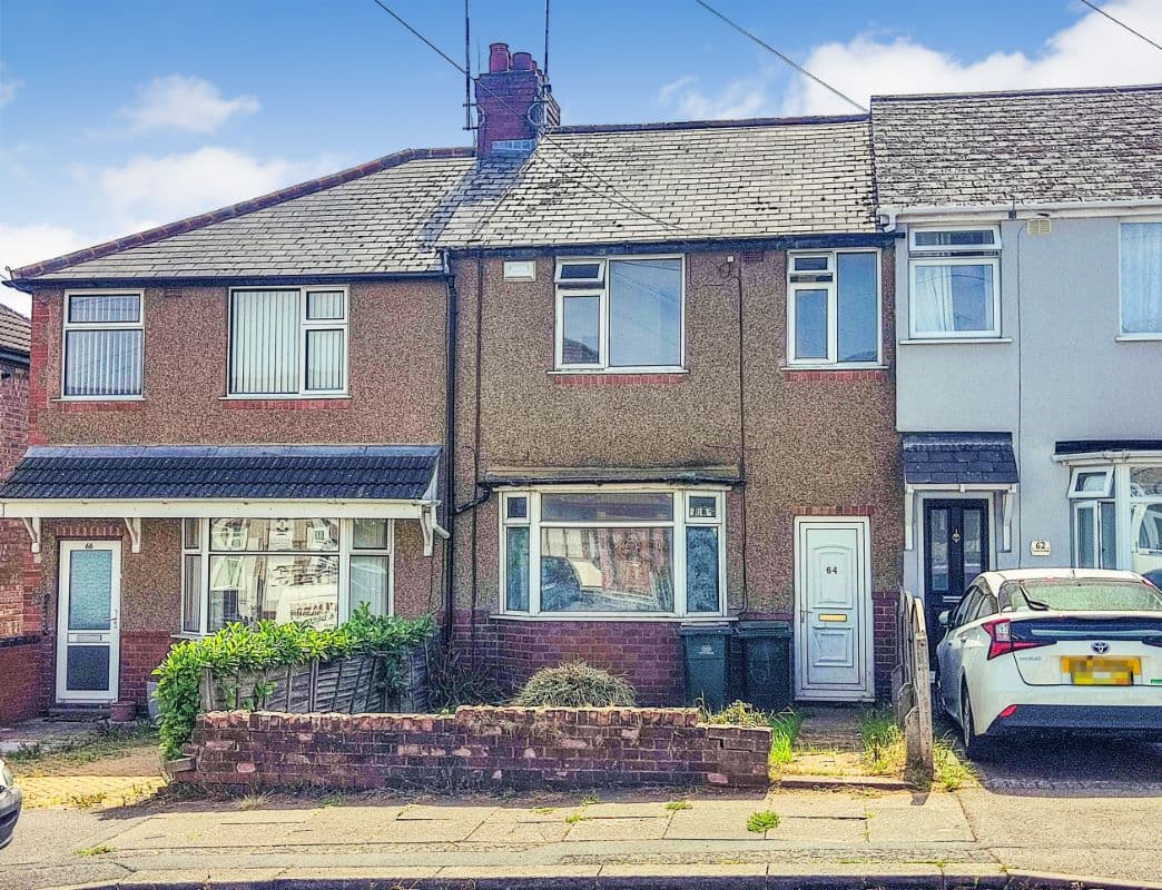 3 bedroom mid terraced house in Coventry