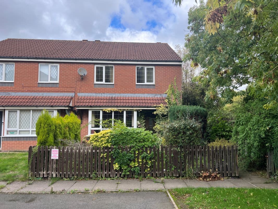 3 Bedroom Semi Detached Property in Sedgley