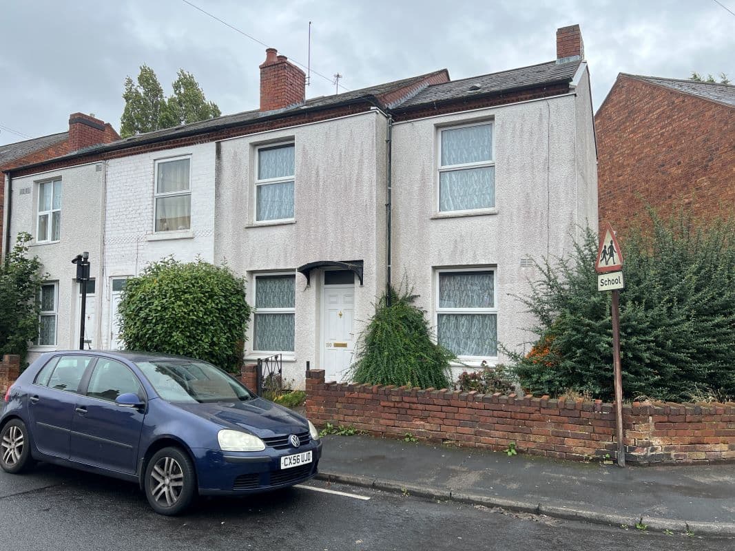 Vacant Freehold End Terraced Property