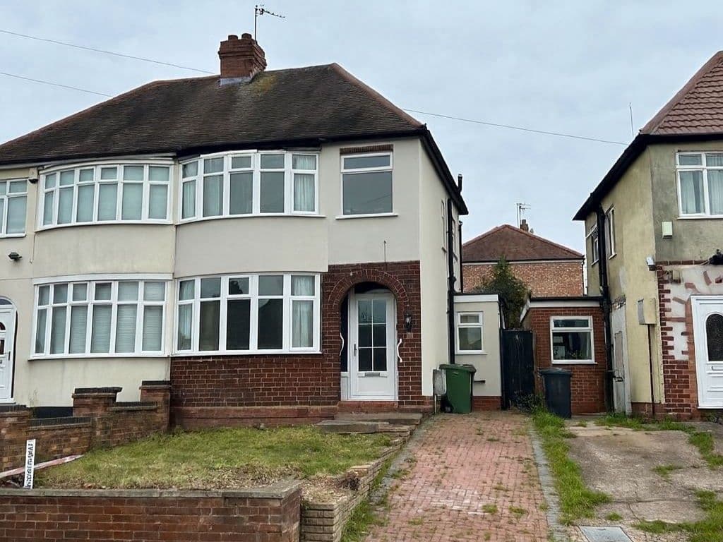 89 Lynton Avenue, Wolverhampton, WV6 9NQ