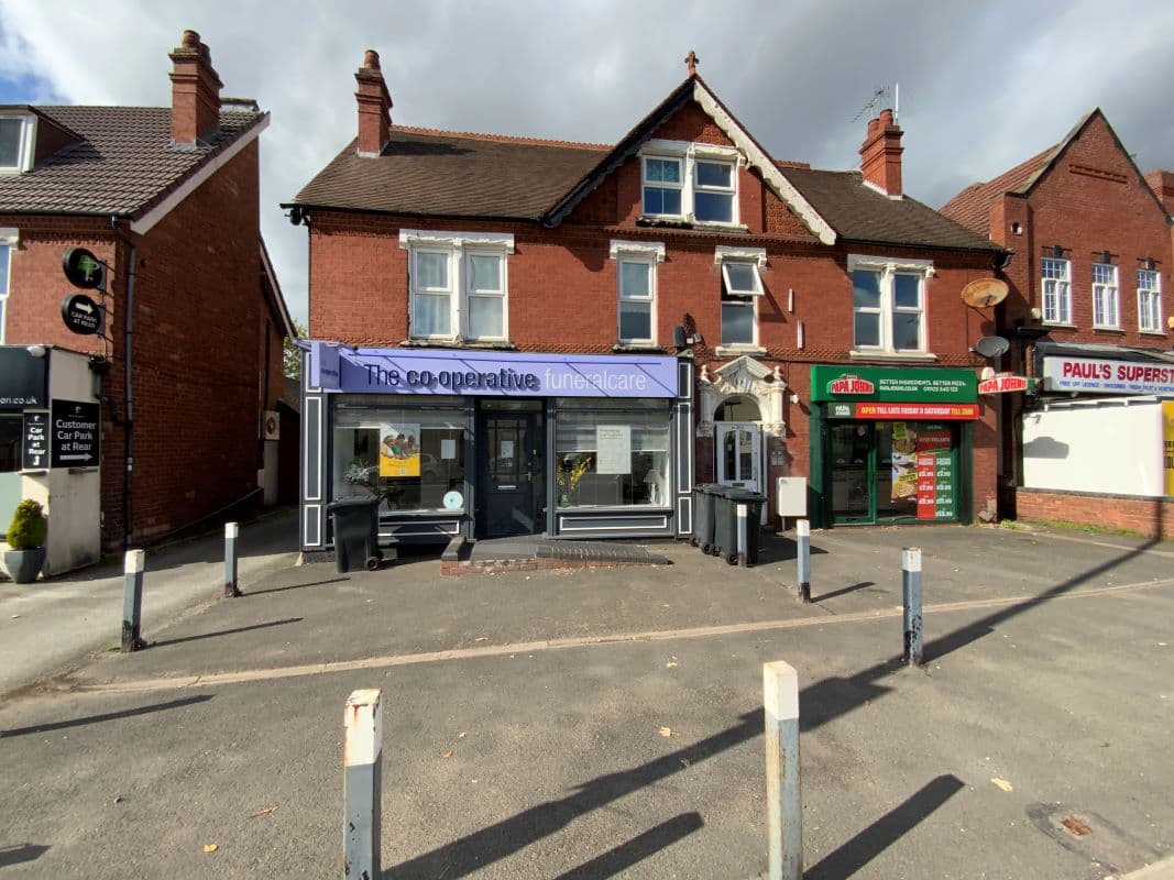 Freehold Retail Investment with Flat Above