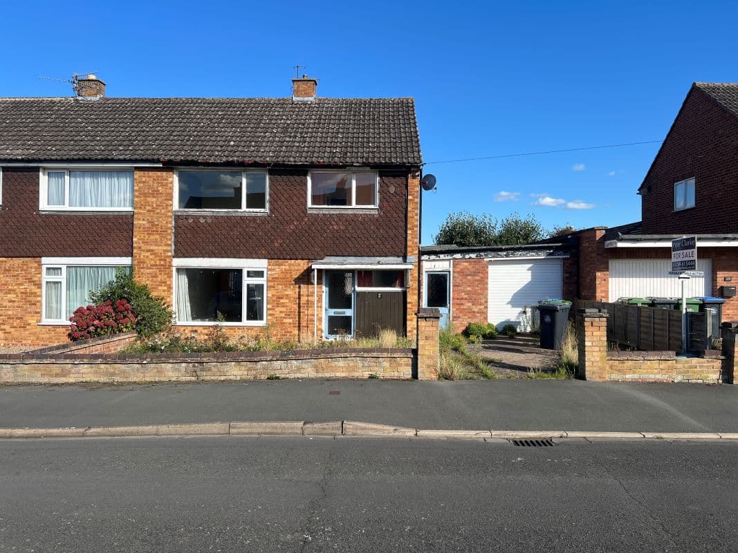 3 Bedroom Semi Detached Property