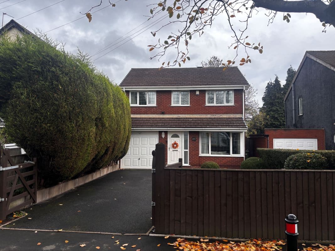 Freehold Four Bedroom Detached Property