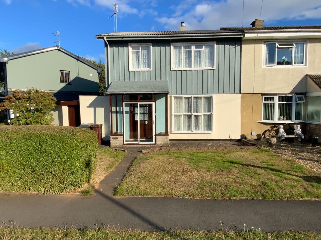 3 Bedroom Semi-Detached Property