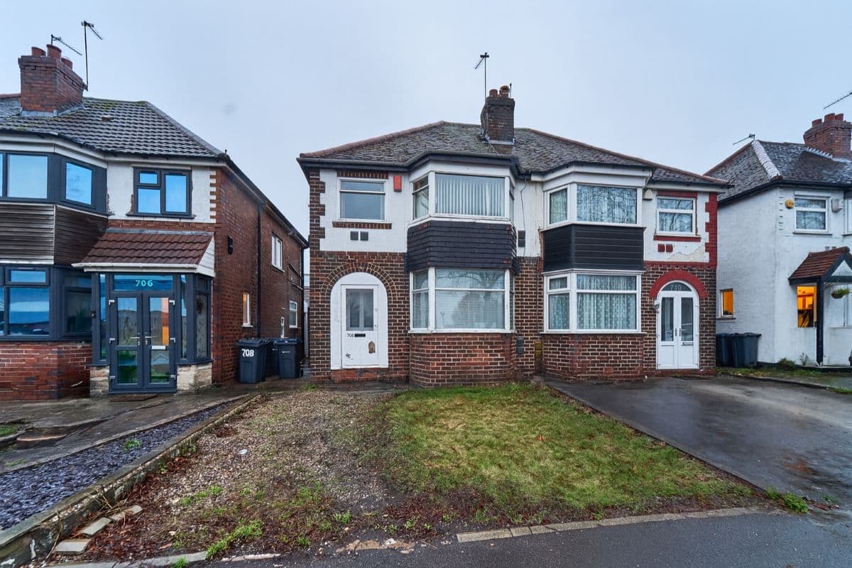 3 Bedroom Semi Detached Property
