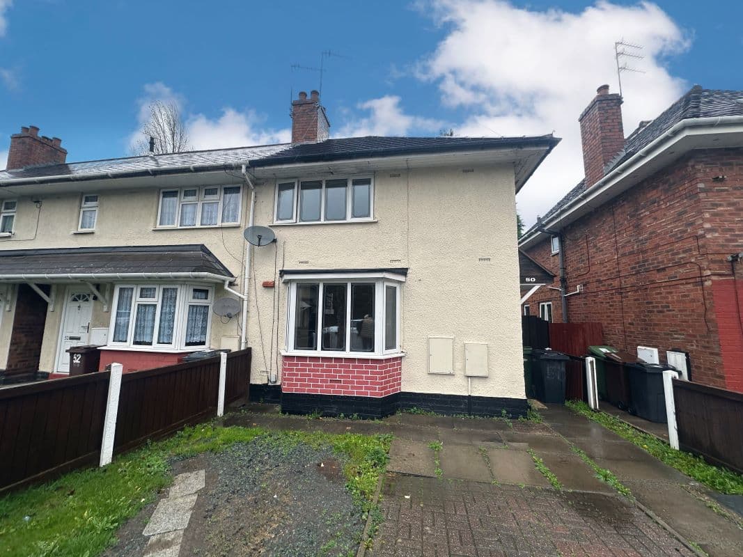 End Terraced House in Wolverhampton