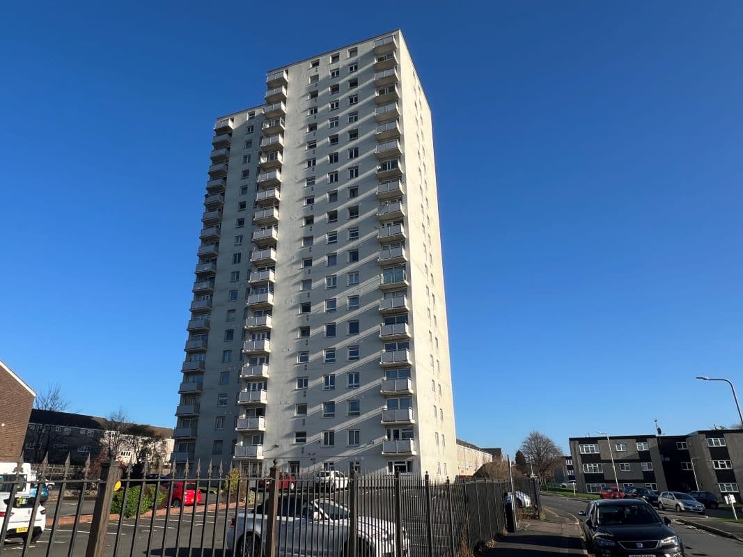 Vacant Leasehold Two Bedroom Apartment