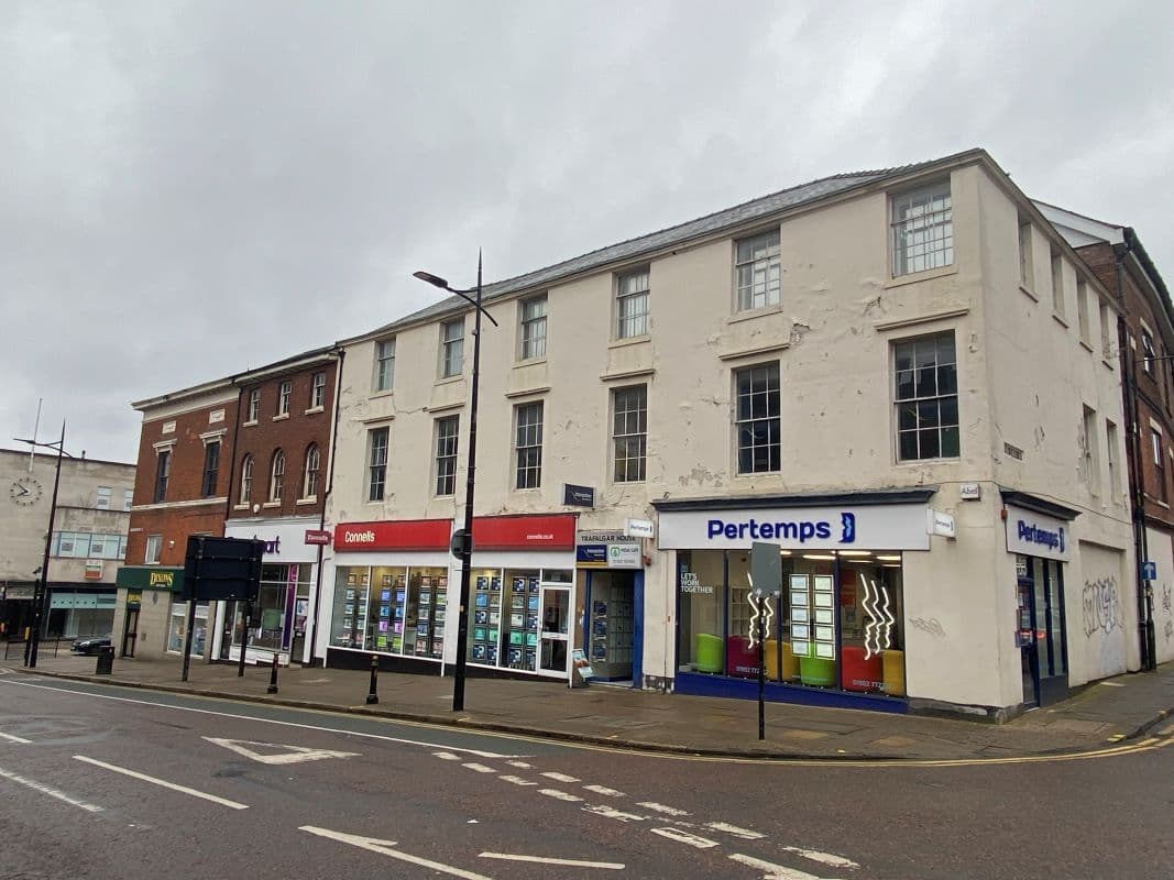 Freehold Town Centre Fully Let Investment Opportunity